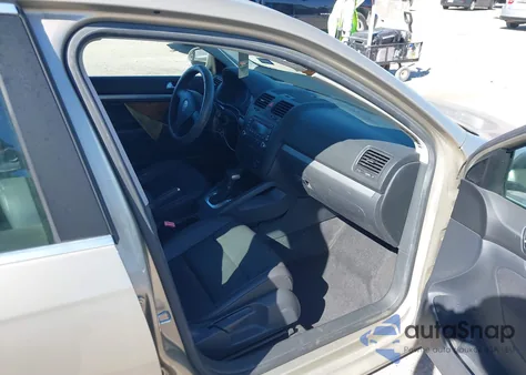 2006 Volkswagen Jetta 2.5 из США, поврежденный, VIN 3VWRF71KX6M692057